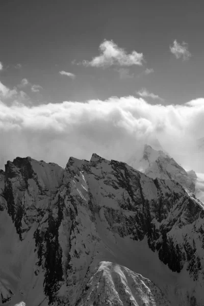 Schwarz Weißer Blick Auf Hohe Berge Winter Kaukasus Region Dombay — Stockfoto