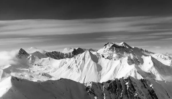 Panorama Preto Branco Montanhas Nevadas Inverno Cáucaso Montanhas Geórgia Região — Fotografia de Stock
