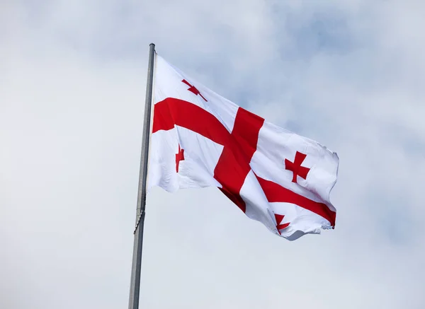 Flag Georgia Gray Sky Clouds Windy Day — Stock Photo, Image