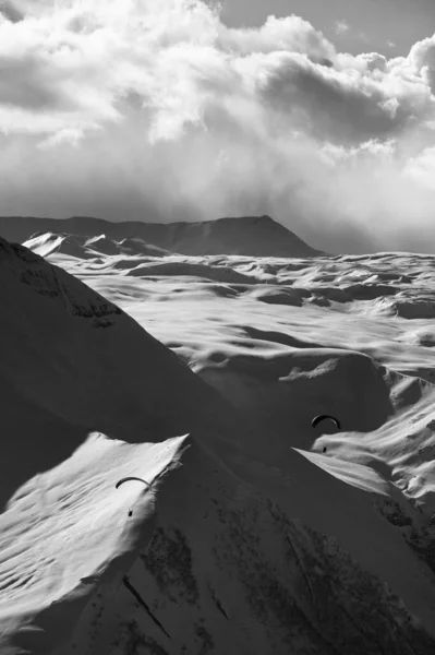 Black White View Sky Gliding Snowy Mountains Caucasus Mountains Georgia — Stockfoto