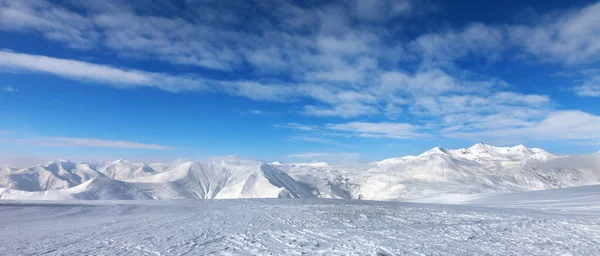 Vista Panoramica Sulla Pista Sci Innevata Con Stampa Sci Snowboard — Foto Stock