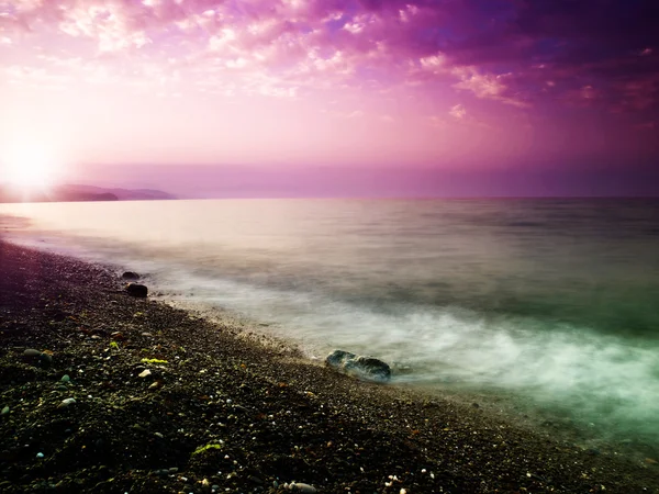 Skönhet solnedgång på havet. — Stockfoto