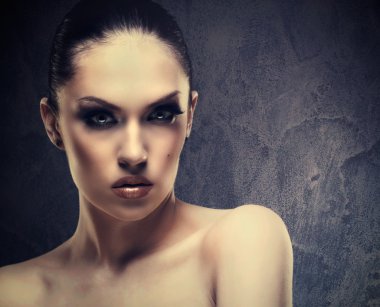 Uğur. arka plan karşı kadın şık portre