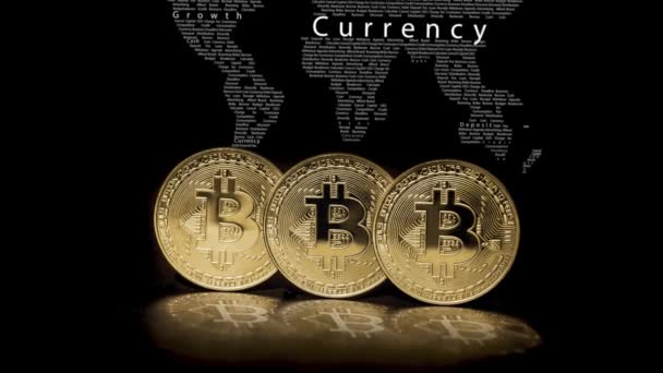 Bitcoin Münze Auf Schwarzem Hintergrund — Stockvideo
