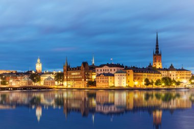 akşam yaz toplayan stockholm, İsveç
