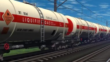 yük treni tarafından geçen Petrol tankı araba ile
