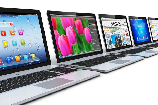 Linha de laptops — Fotografia de Stock