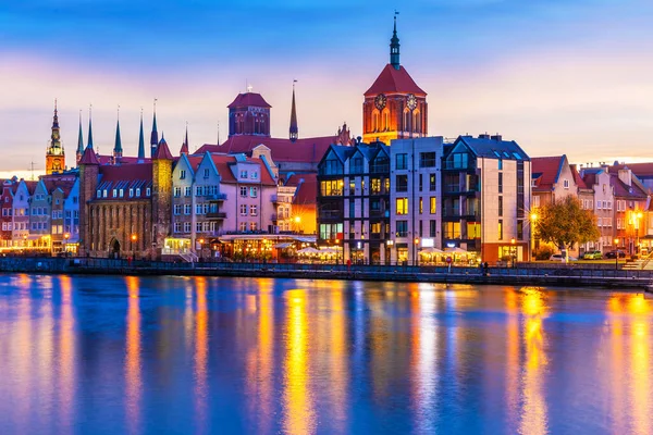 Vista Panorâmica Arquitetura Cais Cidade Velha Gdansk Polônia Pôr Sol — Fotografia de Stock