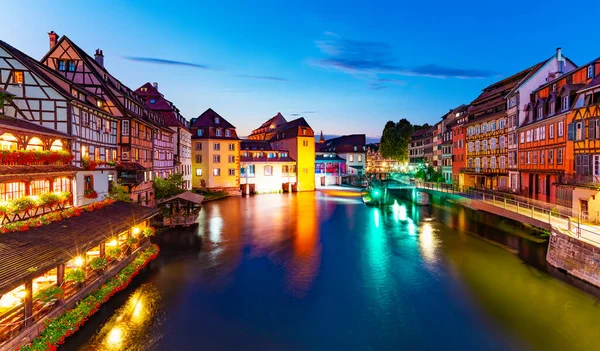 Szenische Sommerabend Panoramablick Auf Die Altstadt Alte Mittelalterliche Architektur Mit Stockfoto