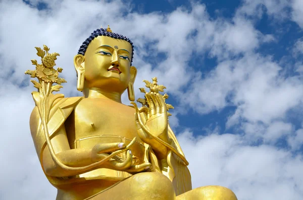 Buddha staty — Stockfoto