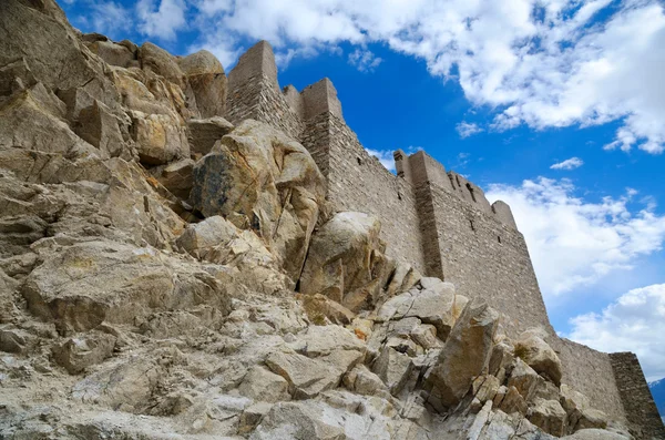 Oude stenen muur — Stockfoto