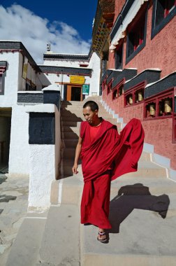 Tibet keşiş