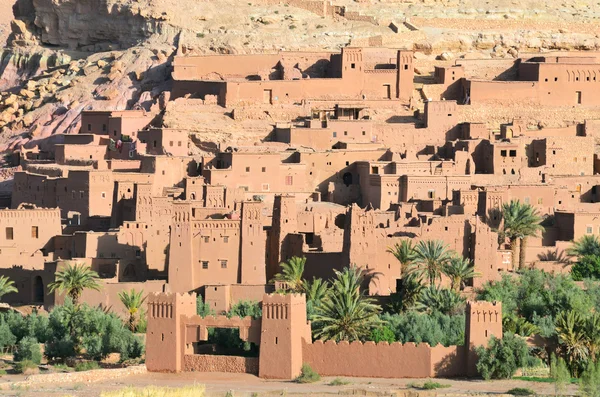 Traditionelle befestigte stadt in marokko, afrika. — Stockfoto