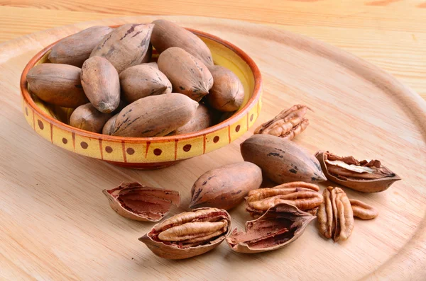 Nuts in bowl — Stock Photo, Image