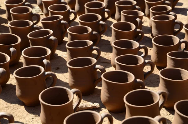 Clay mugs — Stock Photo, Image