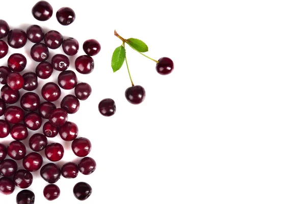 Conjunto Plano Cereza Dulce Con Hoja Aislada Sobre Fondo Blanco — Foto de Stock