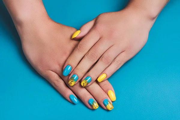 Blue Yellow Nail Art Drawn Wheat — 스톡 사진