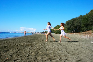 Kadınlar Plajıvrouwen op strand