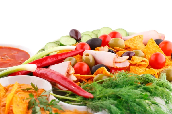 Nachos, queso y salsa roja, verduras — Foto de Stock