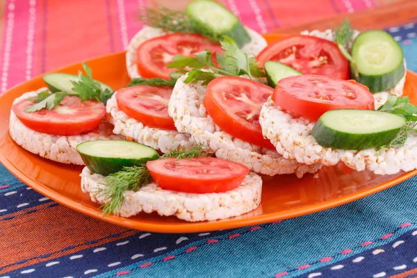 Sandwiches de galletas de arroz infladas —  Fotos de Stock