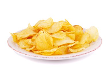patates cipsi plaka üzerinde