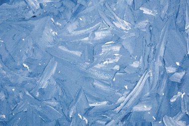 Arka plan olarak beton dokusu. Mavi ve beyaz sıva duvar, yatay resim. 