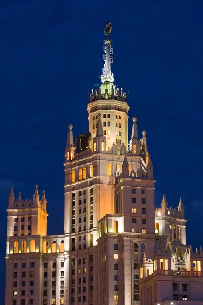 Soviet skyscraper — Stock Photo, Image