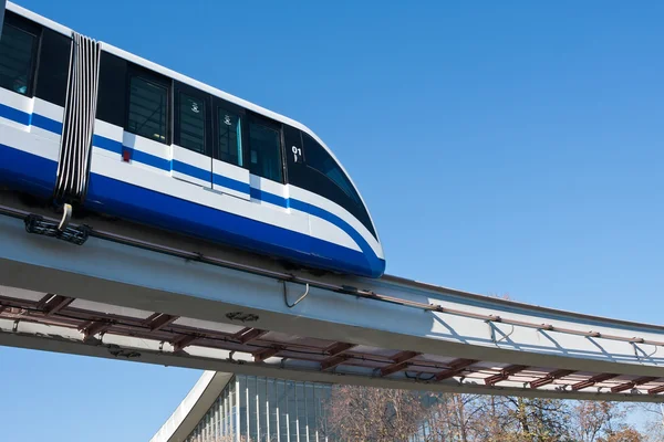 Monorail trein — Stockfoto