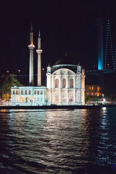 Ortakoy Mosque — Stock Photo, Image
