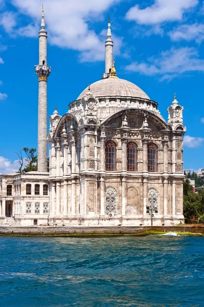 Ortakoy-Moschee — Stockfoto