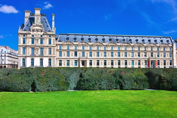 Louvre museum — Stock Photo, Image