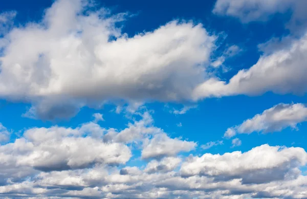 Blå himmel — Stockfoto