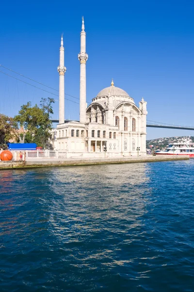 Ortakoy moskee — Stockfoto