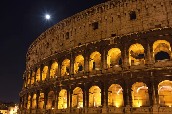 Roma 'da kolezyum