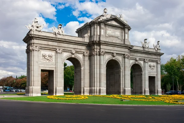 Puerta de Alcala – stockfoto