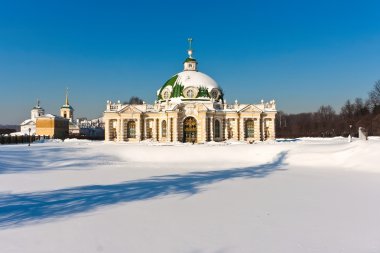 Pavilion mağara kuskovo