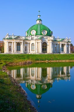 Pavilion mağara kuskovo