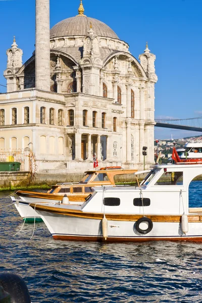 Ortakoy Mosque — Stock Photo, Image