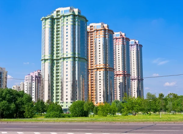 Modern apartment buildings — Stock Photo, Image