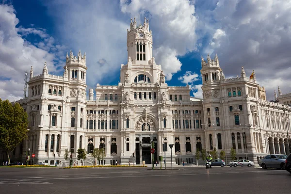 Дворец в Мадриде — стоковое фото