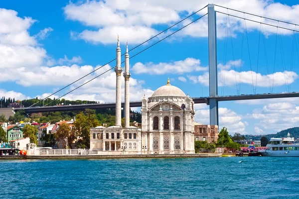 Ortakoy moskee — Stockfoto