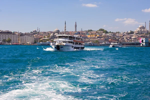 Istanbul'da boğaz — Stok fotoğraf