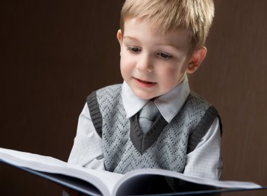 sevimli küçük çocuk portresi