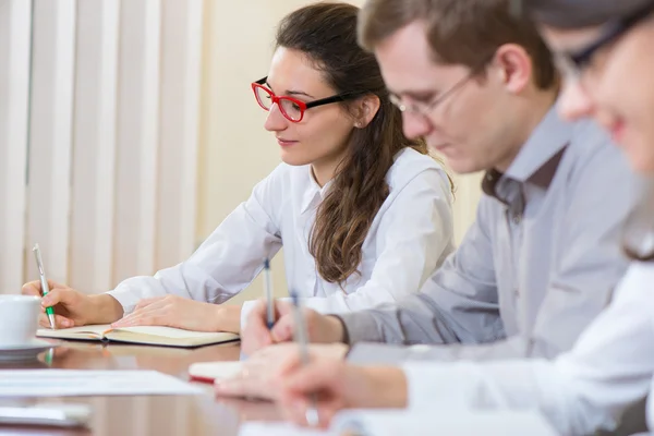 Gente de negocios en seminario — Foto de Stock