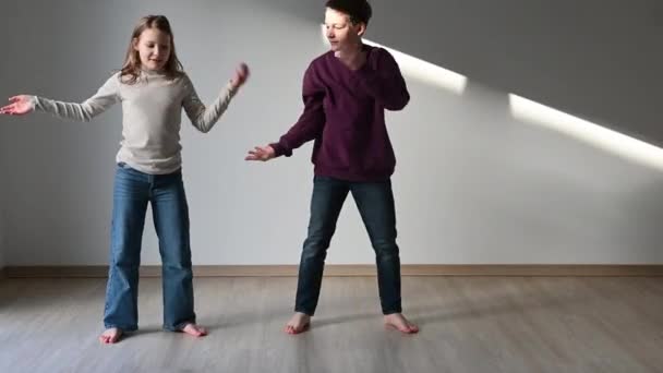 Girl hip funny video sale