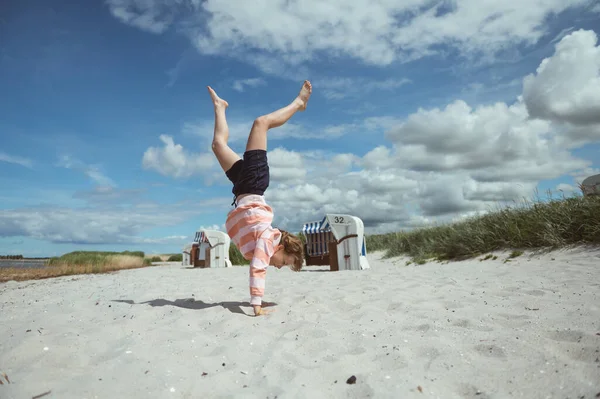 Pretty Happy Teen Girl Joyful Jumping White Beach Baltic Sea — Foto de Stock
