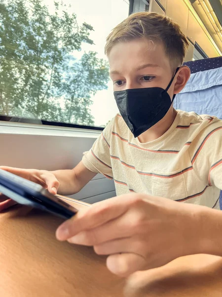 Teen Boy Playing Tablet His Train Journey Vacation Imagens De Bancos De Imagens