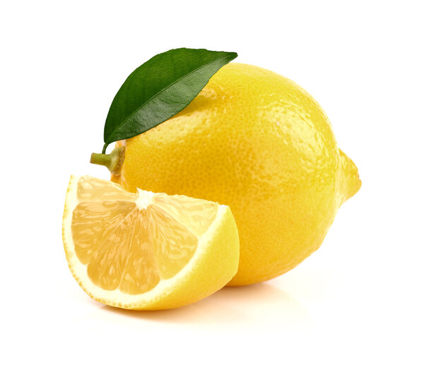 Juicy lemon with slice