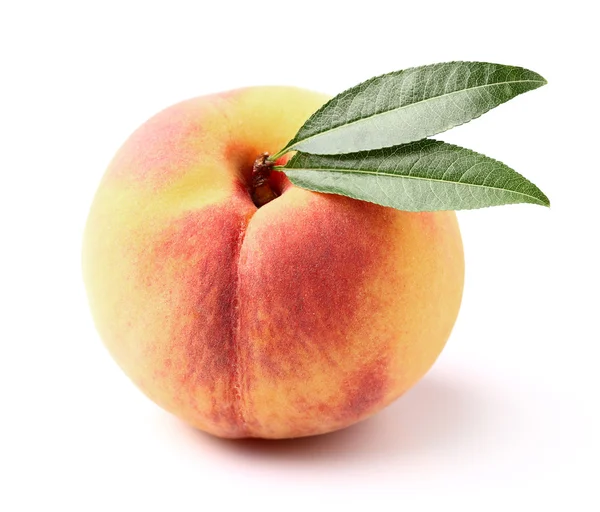 Peach with leaves — Stock Photo, Image