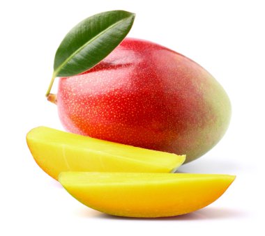 Olgun mango dilimleri ile